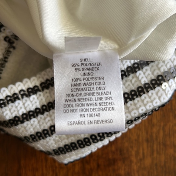 NWOT MASION JULES Striped Black & White Sequin Top Size:Small - Picture 10 of 11